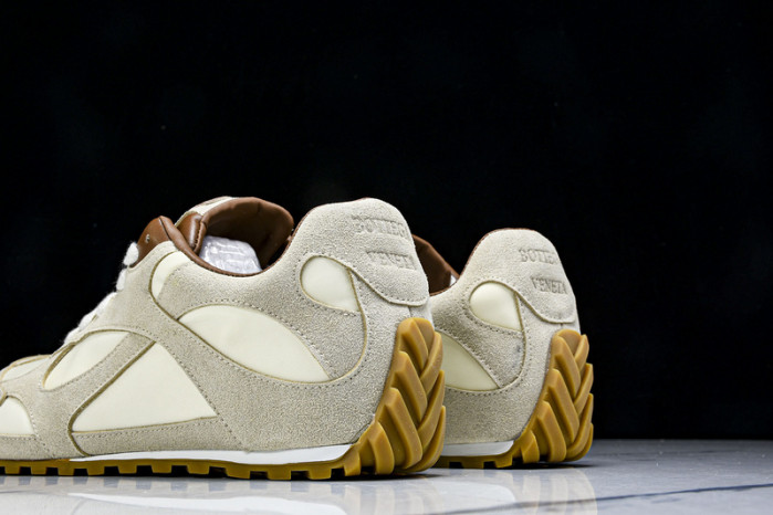 BOTTEGA VENETA SNEAKER COPSHPE BV-73