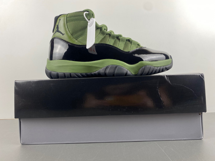 air jordan 11 "hunter green" ct8012-300