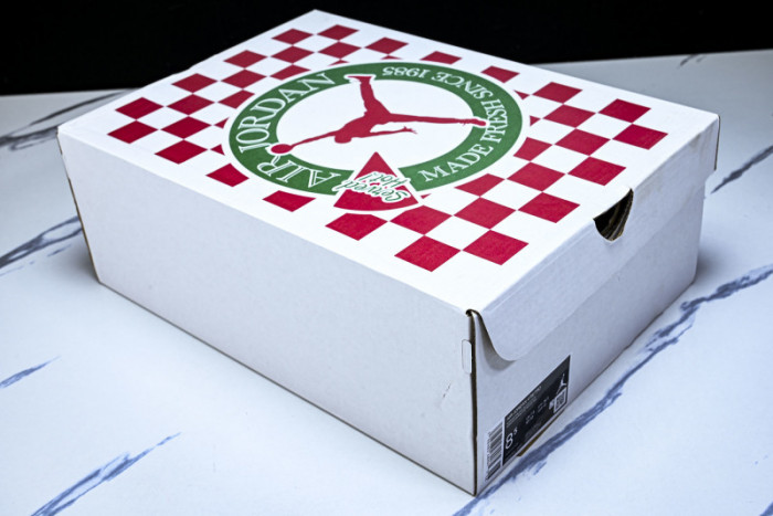 Air Jordan 4 Retro GS 